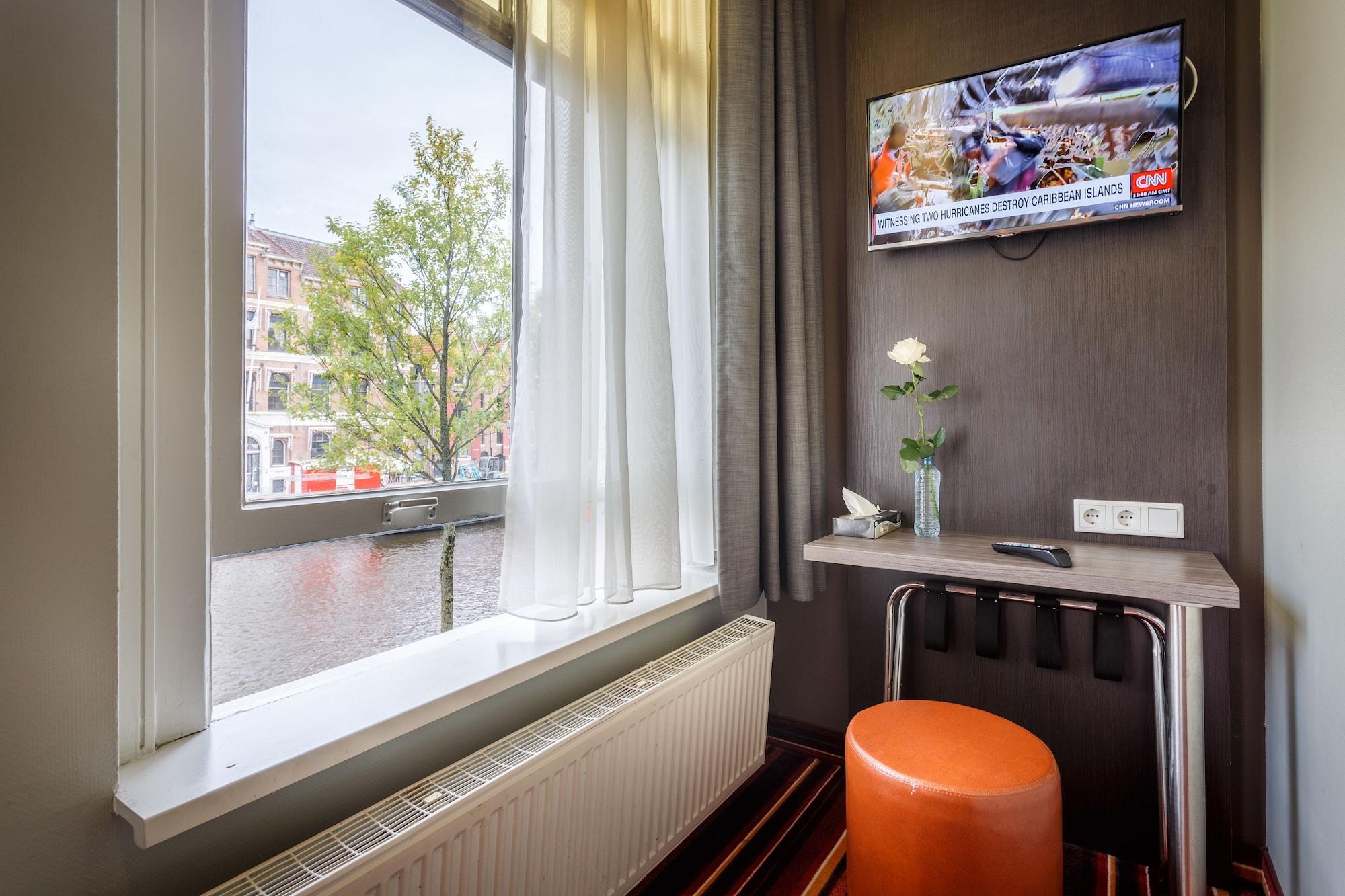 Mozart Hotel Amsterdam Exterior photo